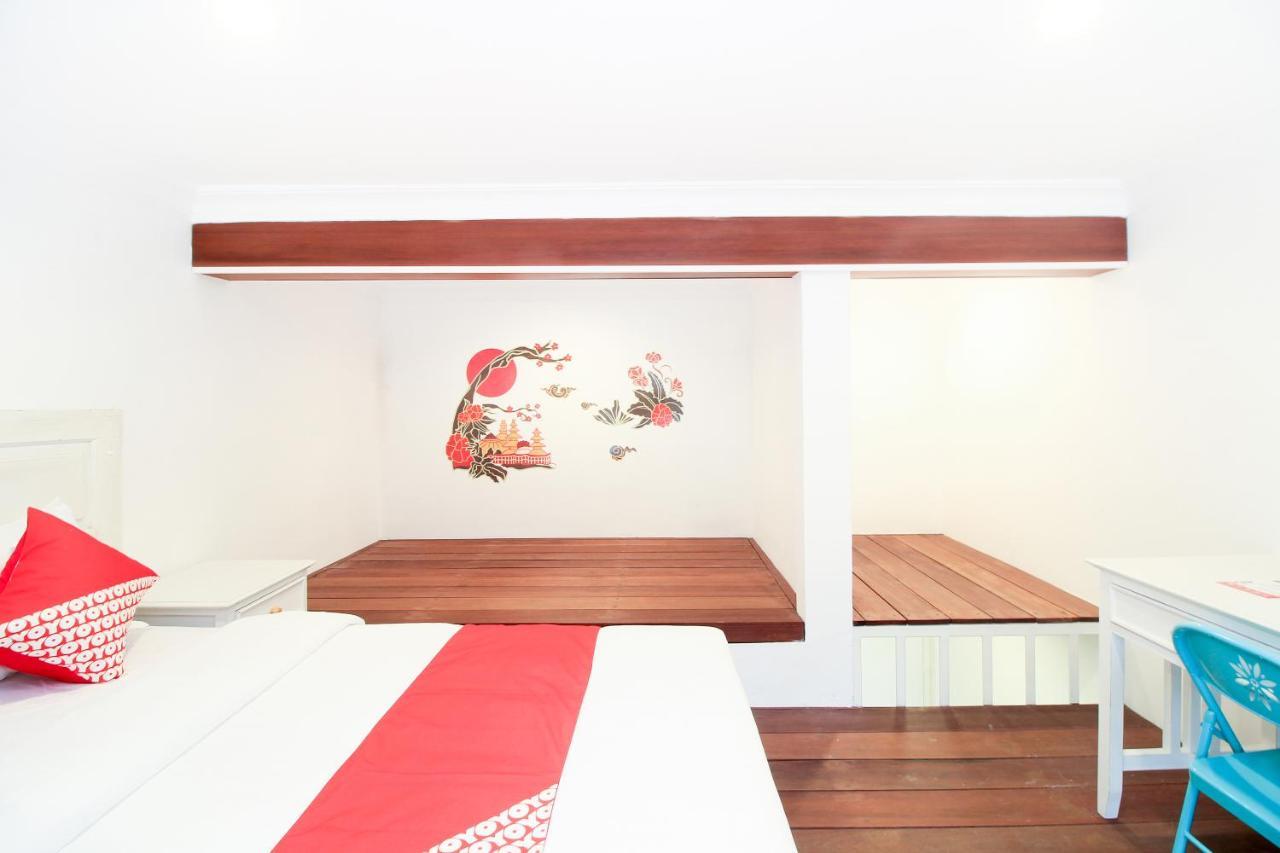 Oyo 204 Blessing Residence سورابايا المظهر الخارجي الصورة