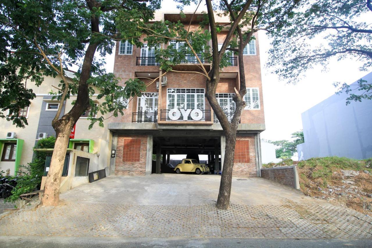 Oyo 204 Blessing Residence سورابايا المظهر الخارجي الصورة