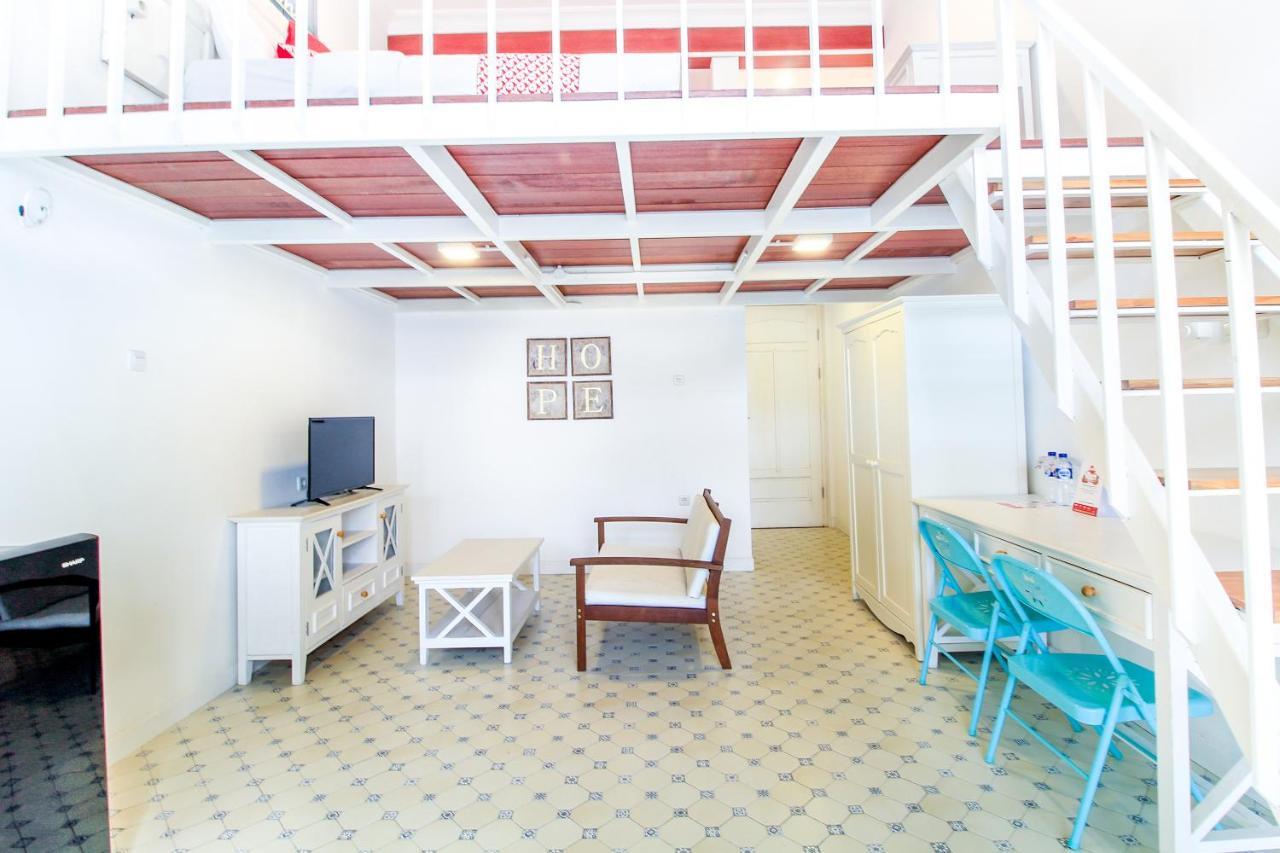 Oyo 204 Blessing Residence سورابايا المظهر الخارجي الصورة