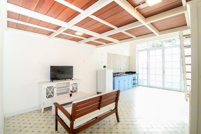 Oyo 204 Blessing Residence سورابايا المظهر الخارجي الصورة